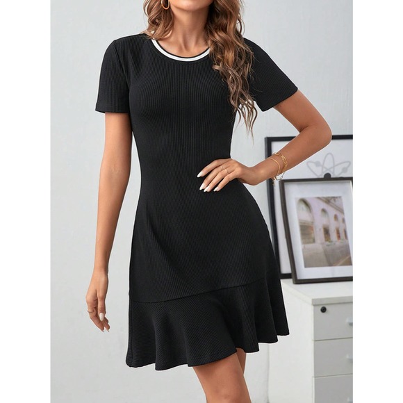 minimalist preppy y2k tennis Contrast Binding Ruffle Hem Dress black - Picture 3 of 5